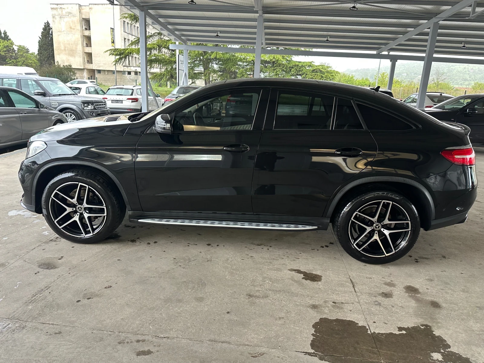 Mercedes-Benz GLE 350 d* 258ps* 4M* COUPE* AMG Line* Distr* Pano* , снимка 8 - Автомобили и джипове - 54409004