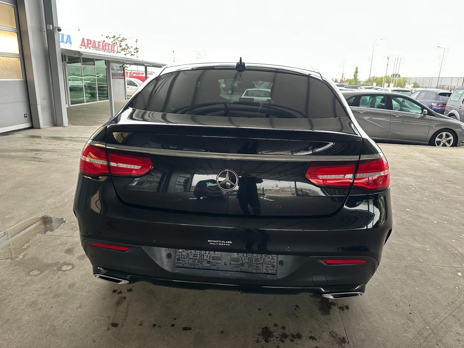 Mercedes-Benz GLE 350 d* 258ps* 4M* COUPE* AMG Line* Distr* Pano* , снимка 6 - Автомобили и джипове - 54409004