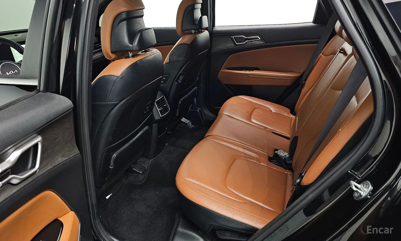Kia Sportage 1.6T Signature 4x4* DISTRONIC* 360 CAM* ОБДУХВАНЕ , снимка 16 - Автомобили и джипове - 54766061