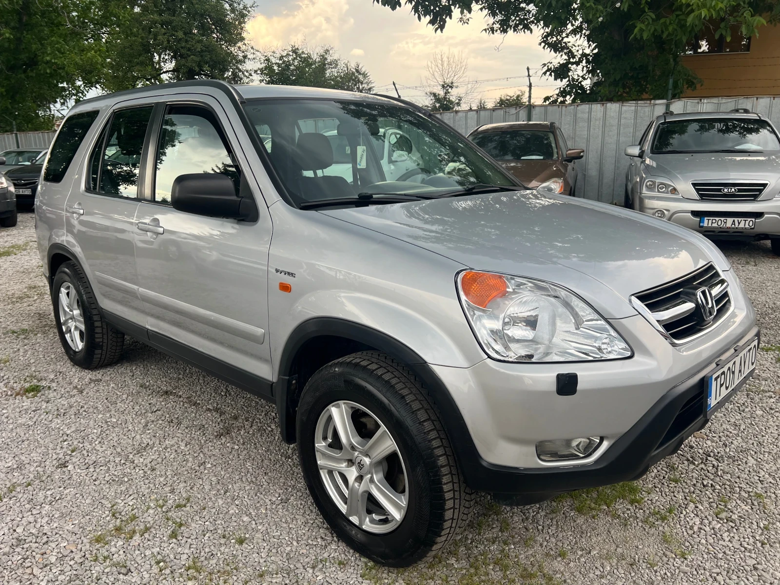 Honda Cr-v 2.0* 4х4* ШВЕЙЦАРИЯ* , снимка 3 - Автомобили и джипове - 54870461