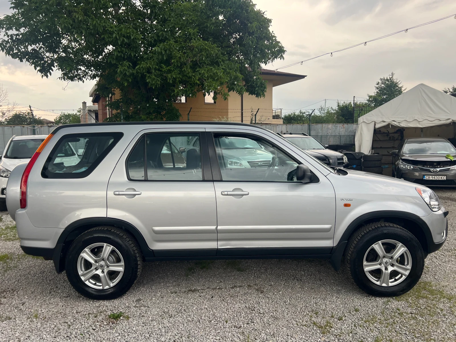 Honda Cr-v 2.0* 4х4* ШВЕЙЦАРИЯ* , снимка 4 - Автомобили и джипове - 54870461