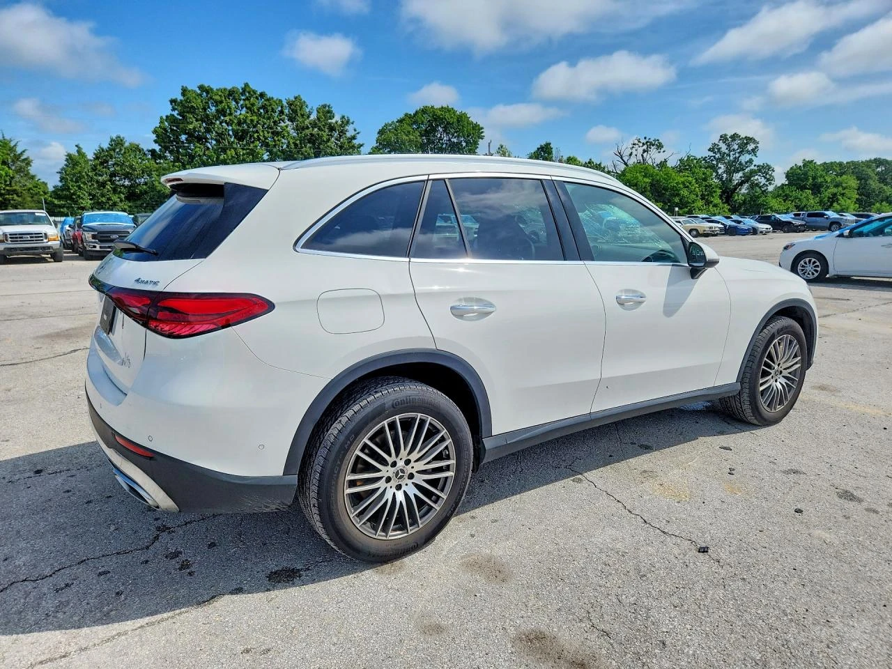 Mercedes-Benz GLC 300 2.0l 4Matic, снимка 3 - Автомобили и джипове - 54880030