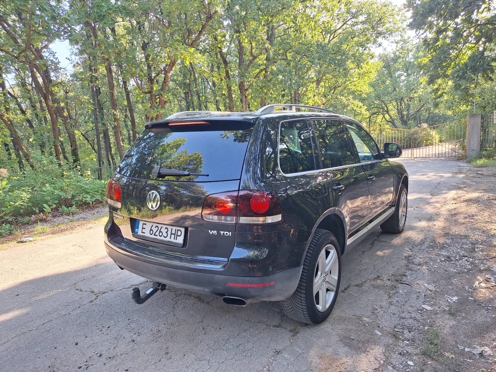 VW Touareg, снимка 5 - Автомобили и джипове - 55450592
