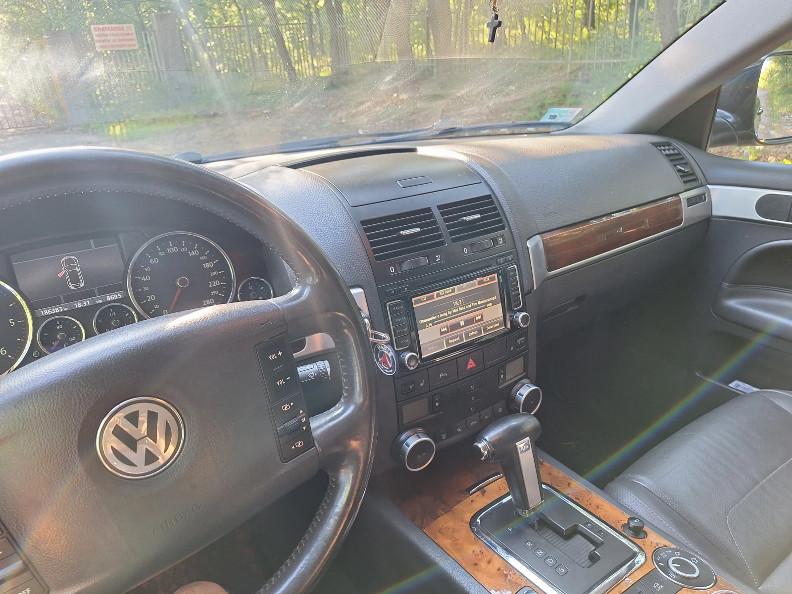 VW Touareg, снимка 9 - Автомобили и джипове - 55450592