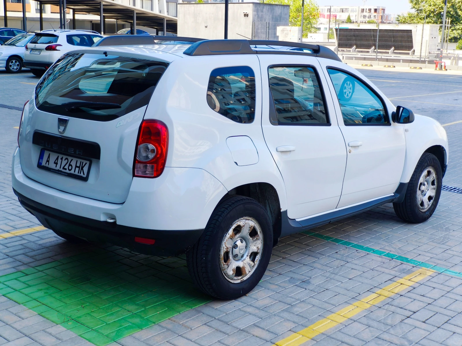 Dacia Duster 1.5 dCi 110 4x4, снимка 5 - Автомобили и джипове - 55536768