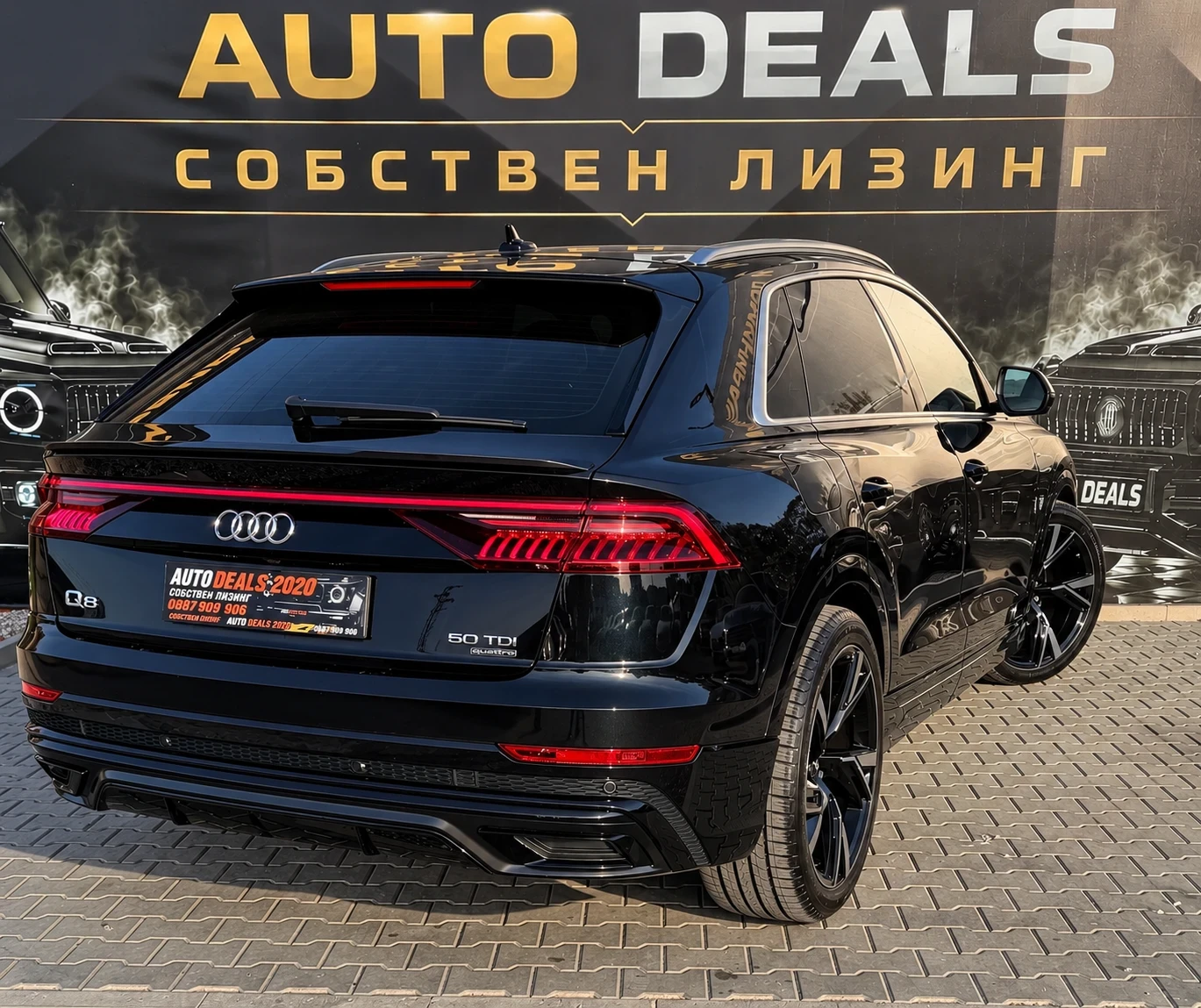 Audi Q8 50TDI| S-LINE| RSQ8-PACK| PANO| MATRIX| ЛИЗИНГ, снимка 4 - Автомобили и джипове - 56338305