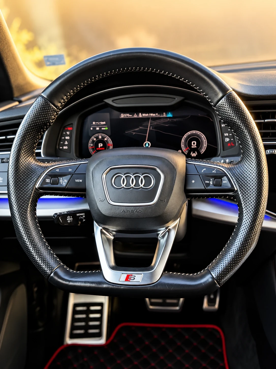 Audi Q8 50TDI| S-LINE| RSQ8-PACK| PANO| MATRIX| ЛИЗИНГ, снимка 10 - Автомобили и джипове - 56338305