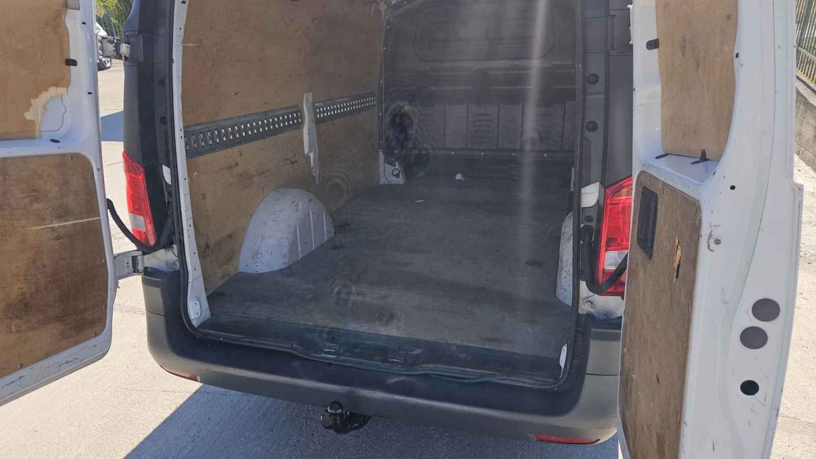 Mercedes-Benz Vito Климатик, снимка 11 - Бусове и автобуси - 56374432
