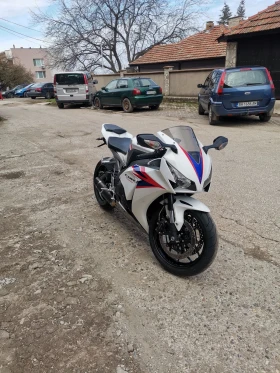 Honda Cbr 1000rr, снимка 2