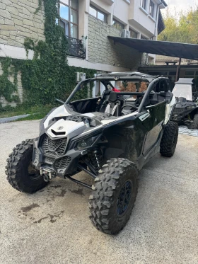  Can-Am Maverick X3