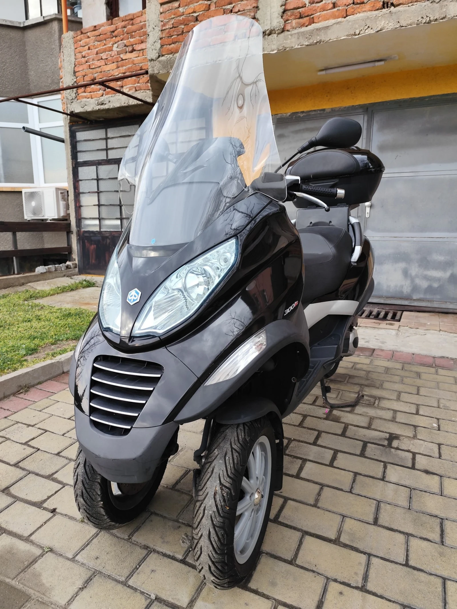 Piaggio Mp3 300ie, снимка 2 - Мотоциклети и мототехника - 54718864