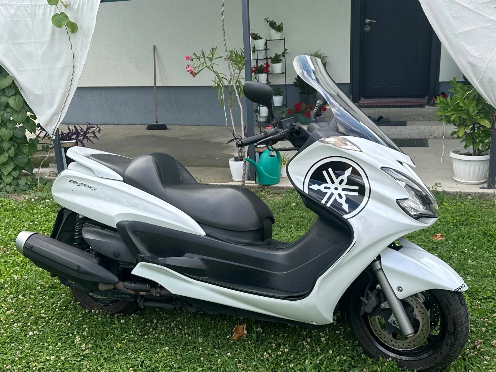Yamaha Majesty, снимка 3 - Мотоциклети и мототехника - 55265384