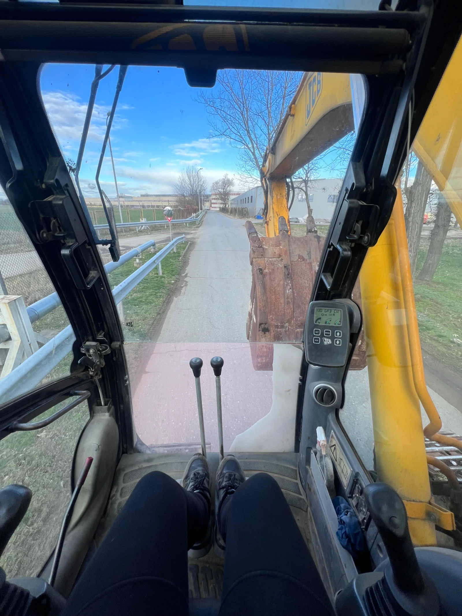 Багер JCB LC160 - изображение 7