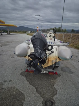 Надуваема лодка Zodiac Medline, снимка 5