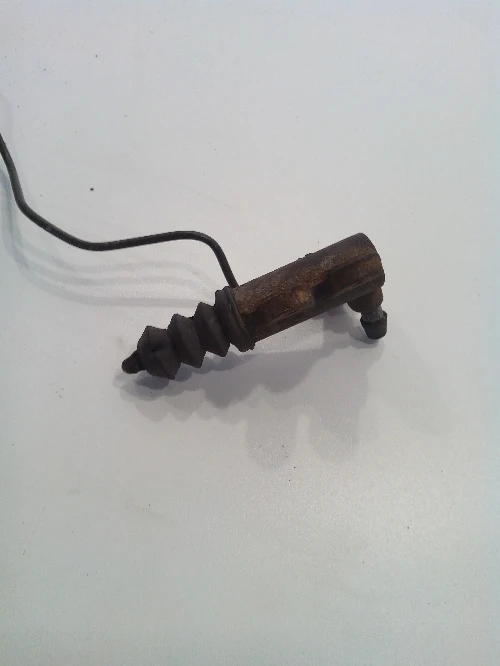 помпа съединител долна за Мицубиши Лансер