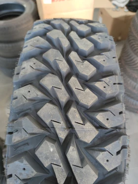 Гуми Летни 235/75R15, снимка 2