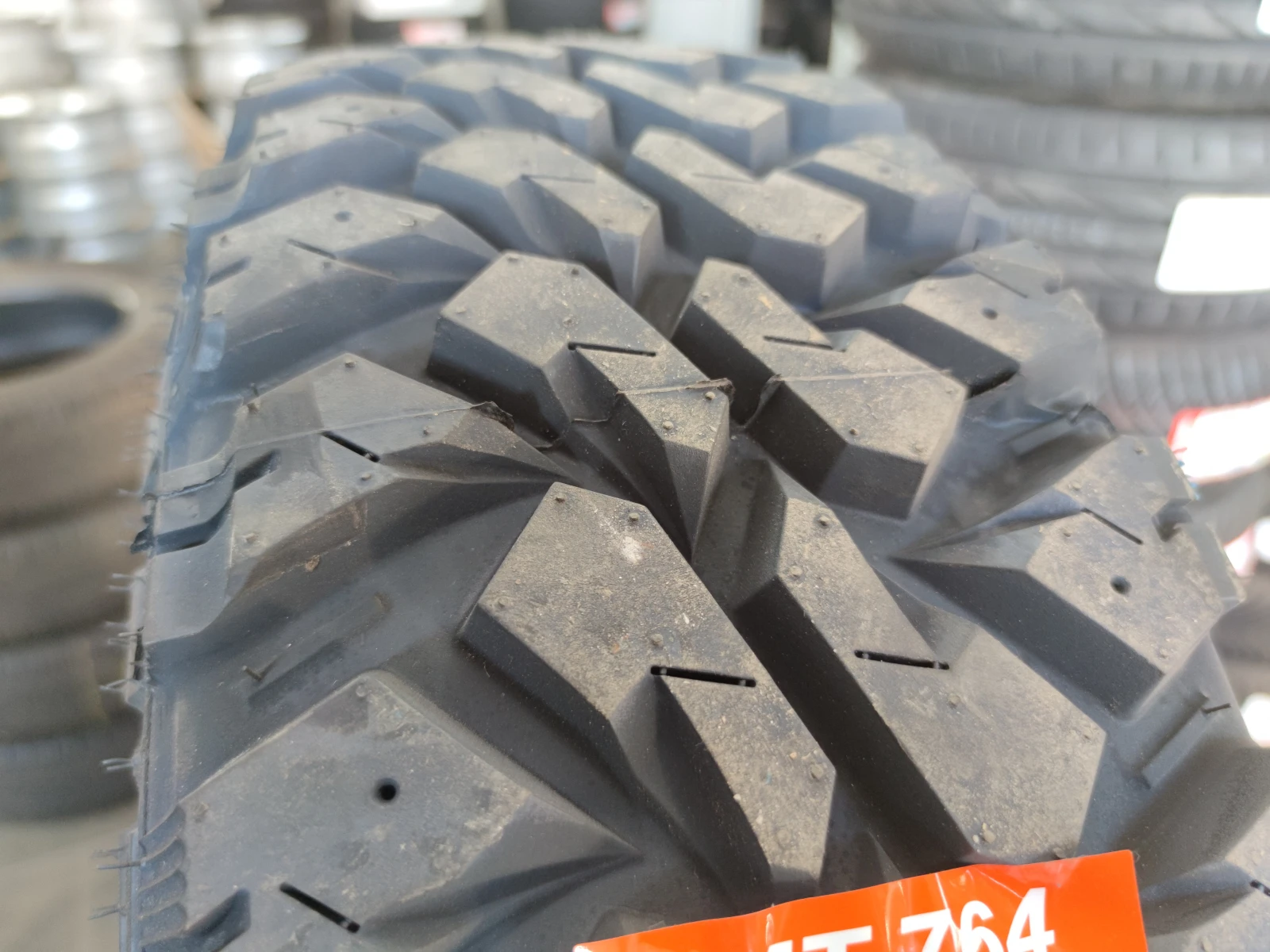  235/75R15 | Mobile.bg   3