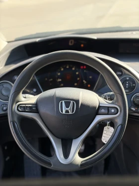 Honda Civic 1.4I, снимка 10