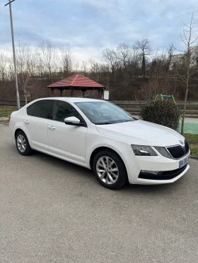 Skoda Octavia 2.0d 150к.с. DSG, снимка 2