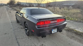     Dodge Challenger 5.7RT HEMI