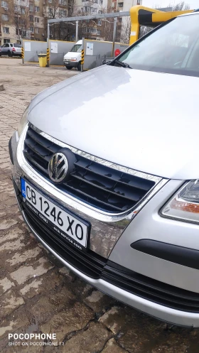 VW Touran - 3600 € / 7040.99 лв. - 80372988 4