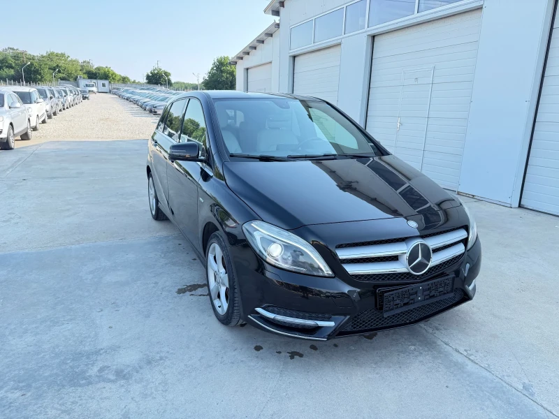 Mercedes-Benz B 180 2.0cdi 109k* Led* Navi* UNIKAT* , снимка 11 - Автомобили и джипове - 39356396