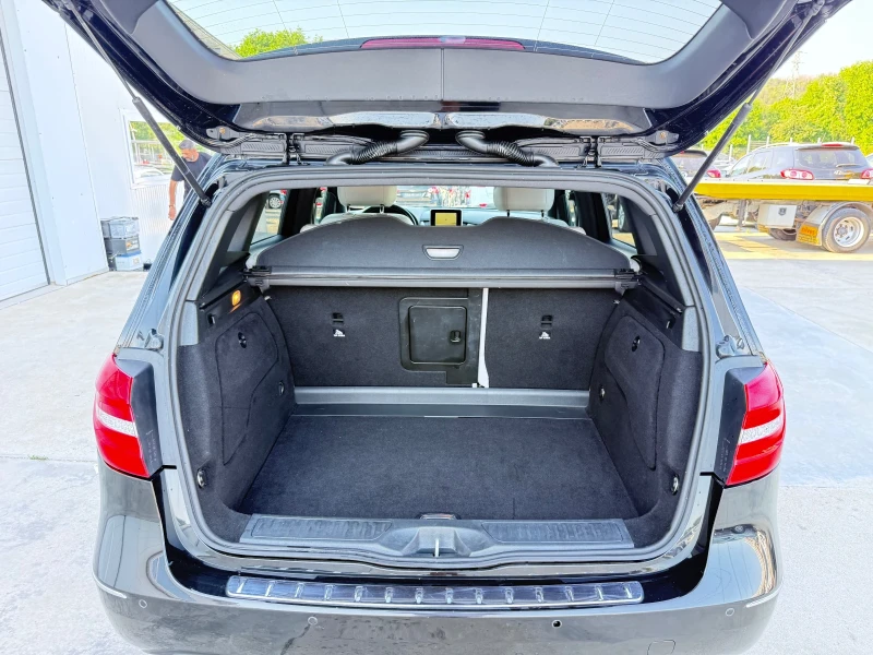 Mercedes-Benz B 180 2.0cdi 109k* Led* Navi* UNIKAT* , снимка 15 - Автомобили и джипове - 39356396