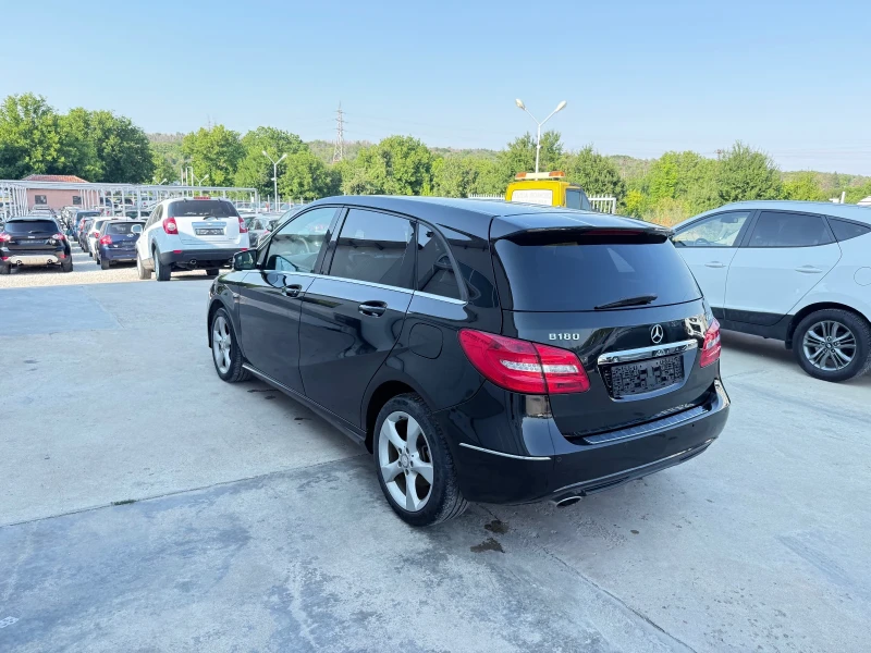 Mercedes-Benz B 180 2.0cdi 109k* Led* Navi* UNIKAT* , снимка 5 - Автомобили и джипове - 39356396