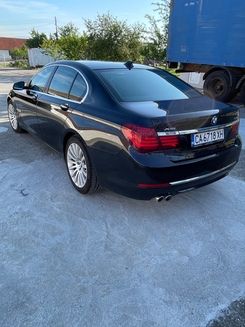 BMW 730 FACELIFT, снимка 3 - Автомобили и джипове - 46016969