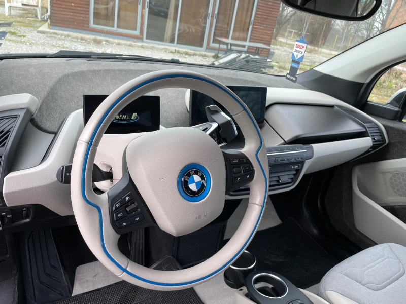 BMW i3 Камера-Голяма навигация Лед фарове Термопомпа-, снимка 11 - Автомобили и джипове - 47385367