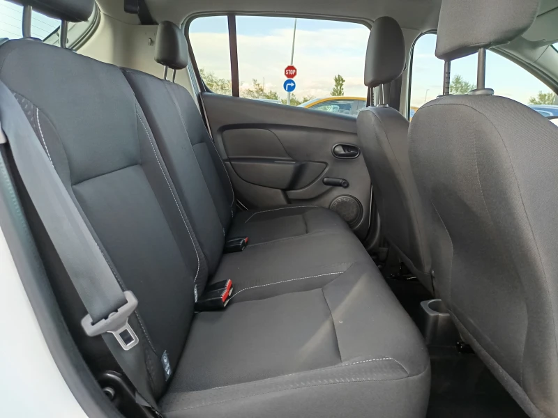 Dacia Sandero 1.0TCe/ 101к.с./ LPG, снимка 15 - Автомобили и джипове - 47544343