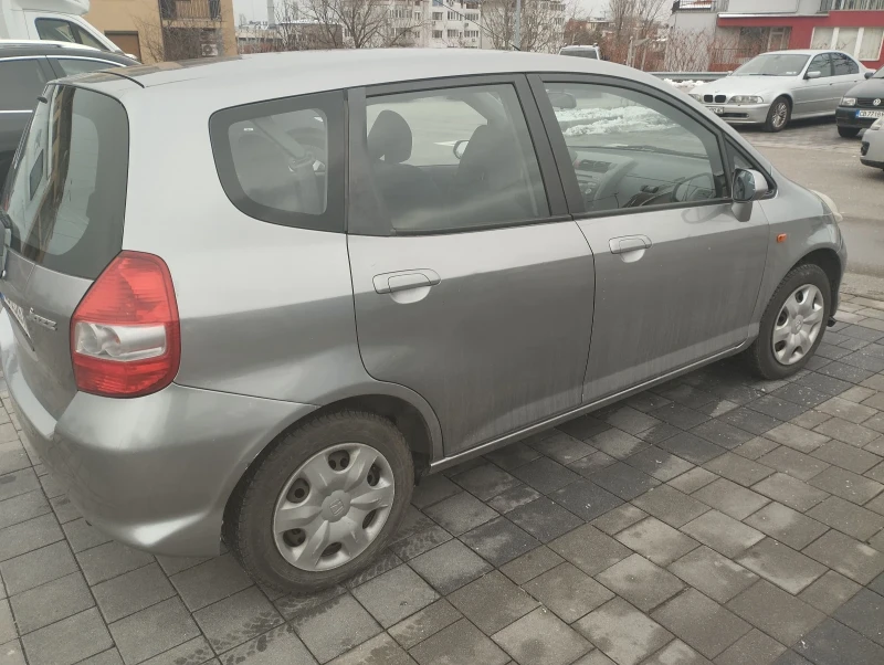 Honda Jazz, снимка 3 - Автомобили и джипове - 48508430