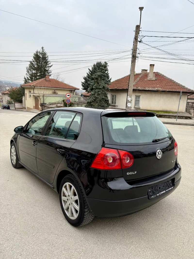 VW Golf 1.9 TDI 105 к.с, снимка 3 - Автомобили и джипове - 49304034