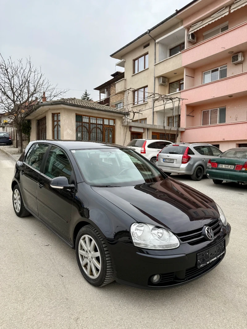 VW Golf 1.9 TDI 105 к.с, снимка 2 - Автомобили и джипове - 49304034