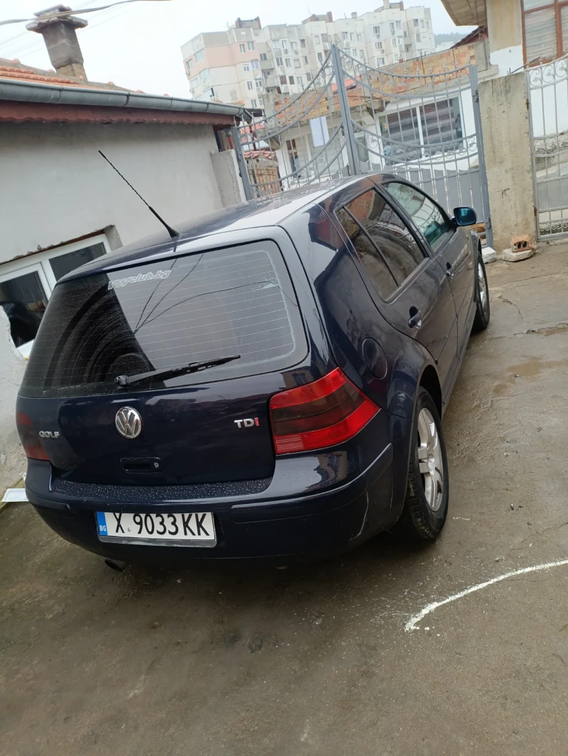 VW Golf, снимка 6 - Автомобили и джипове - 49400124