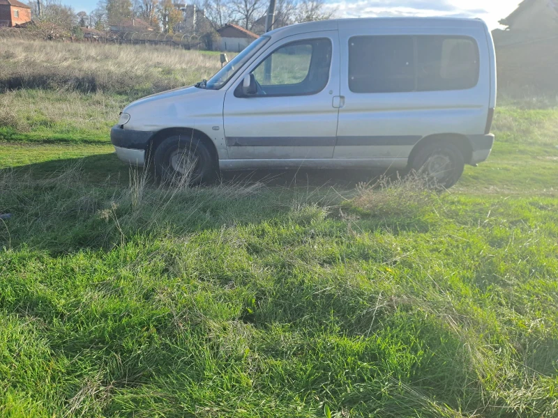 Peugeot Partner 1.9D, снимка 4 - Автомобили и джипове - 52592438