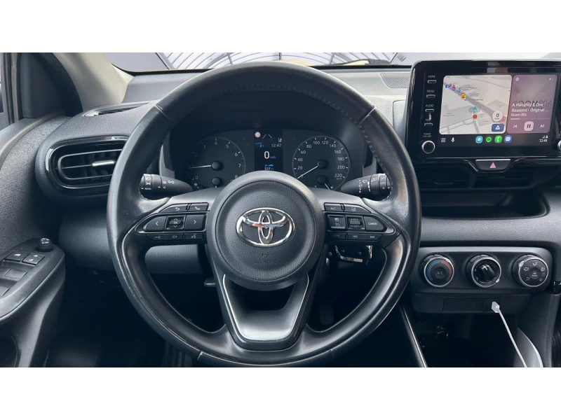 Toyota Yaris 1.5i M/T, Месечна вноска от 170  , снимка 17 - Автомобили и джипове - 53106435