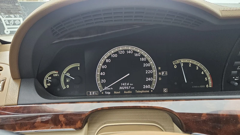 Mercedes-Benz S 320 Реални километри/Soft close/4matic, снимка 8 - Автомобили и джипове - 53361204