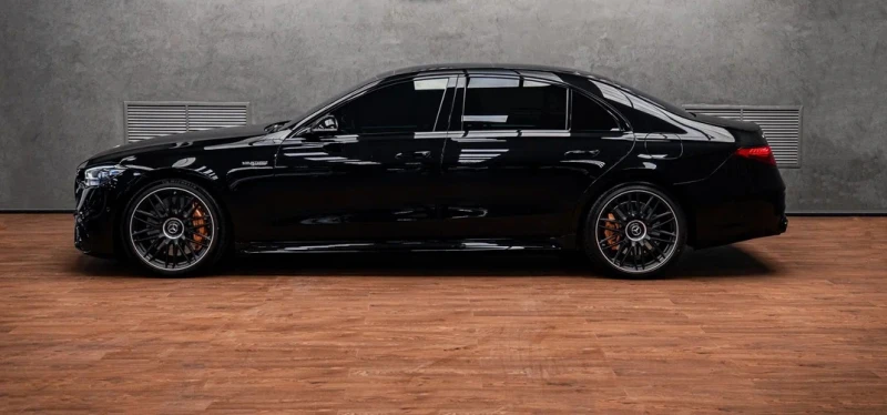 Mercedes-Benz S 63 AMG E PERFORMANCE V8 Plug-in Hybrid 4MATIC+ , снимка 3 - Автомобили и джипове - 53456659