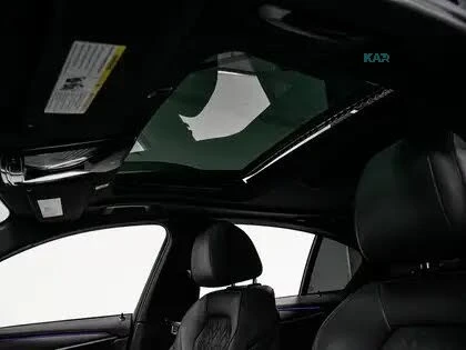 BMW 530 xDrive* AвтоКредит* (ЦЕНА ДО БГ), снимка 16 - Автомобили и джипове - 55316411