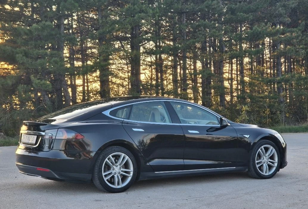 Tesla Model S S85 Free Supercharging | Mobile.bg   11