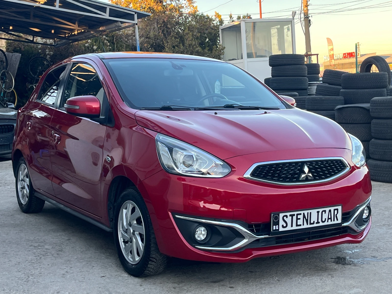 Mitsubishi Space star 1.2i-АВТОМАТИК-EURO6D - изображение 4