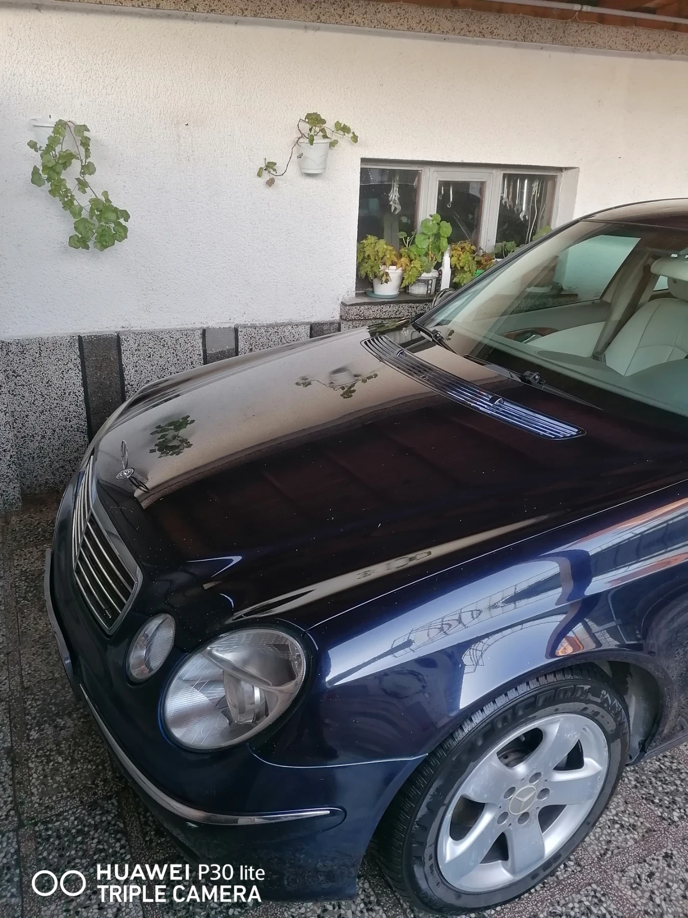 Mercedes-Benz E 220 220CDI - изображение 2