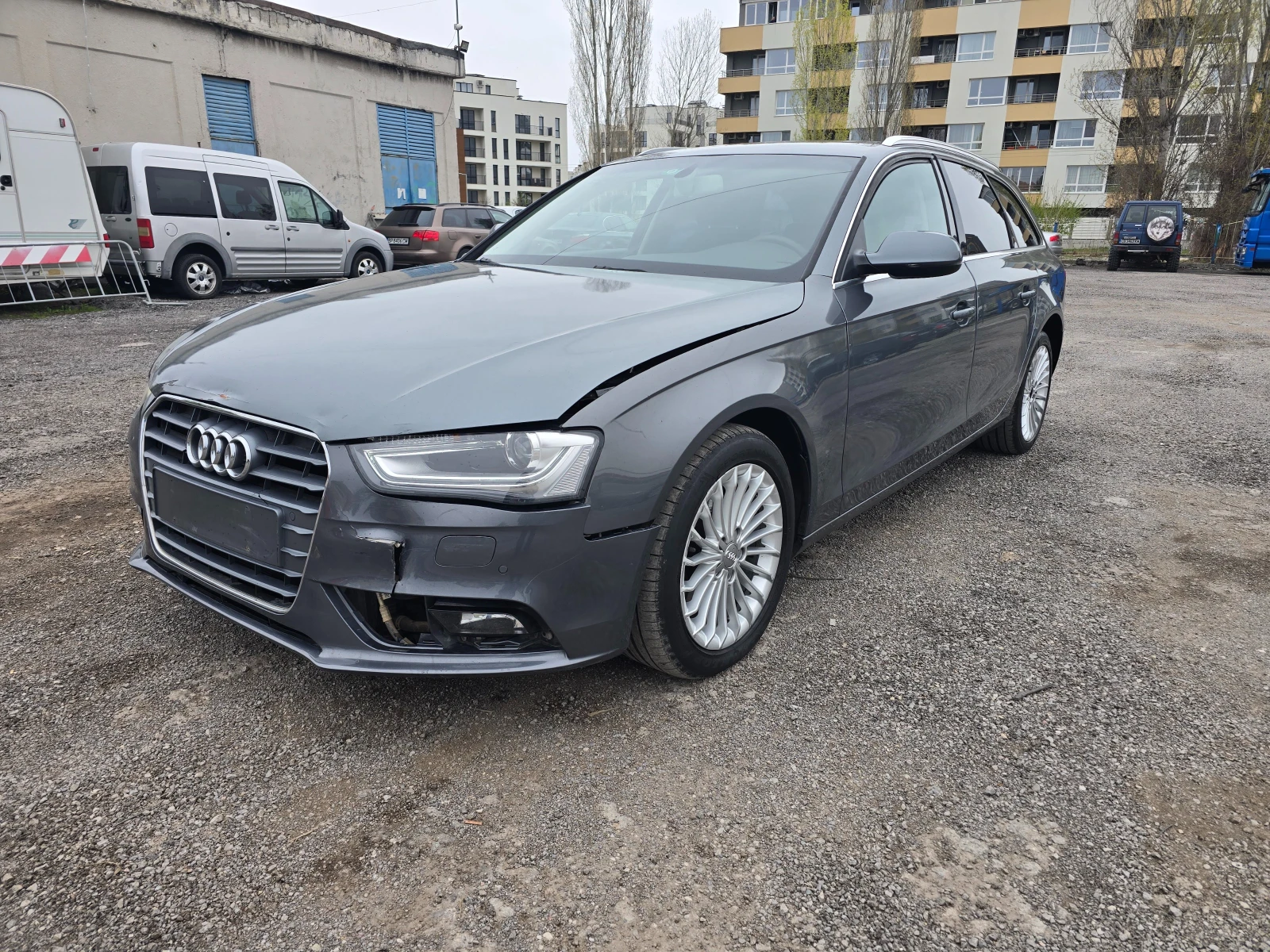 Audi A4 2.0TDI 150ks - изображение 2