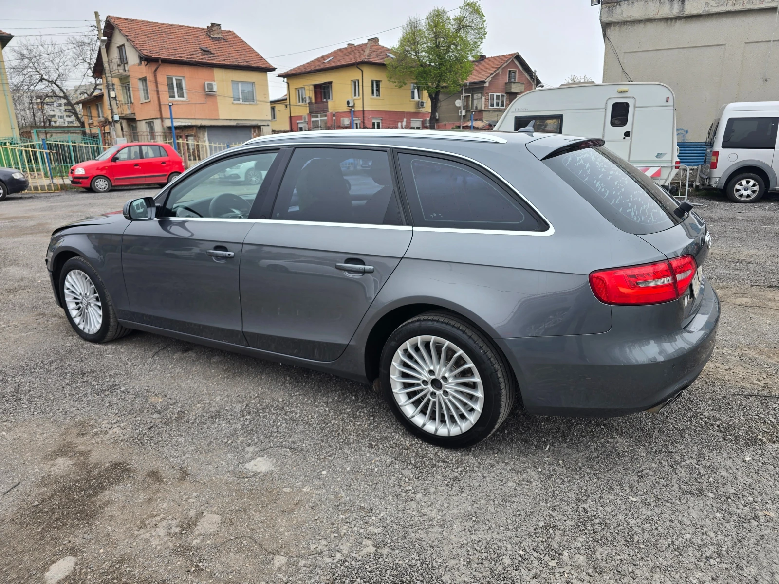 Audi A4 2.0TDI 150ks - изображение 4