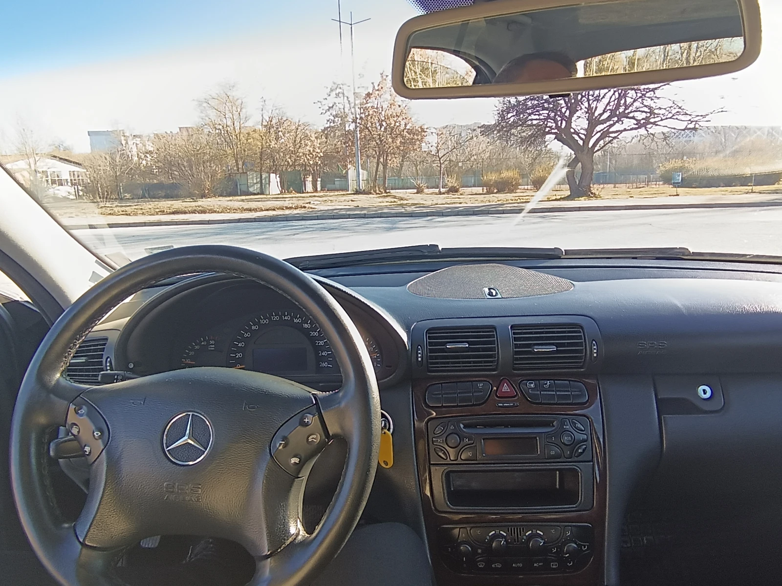Mercedes-Benz C 220  - изображение 5