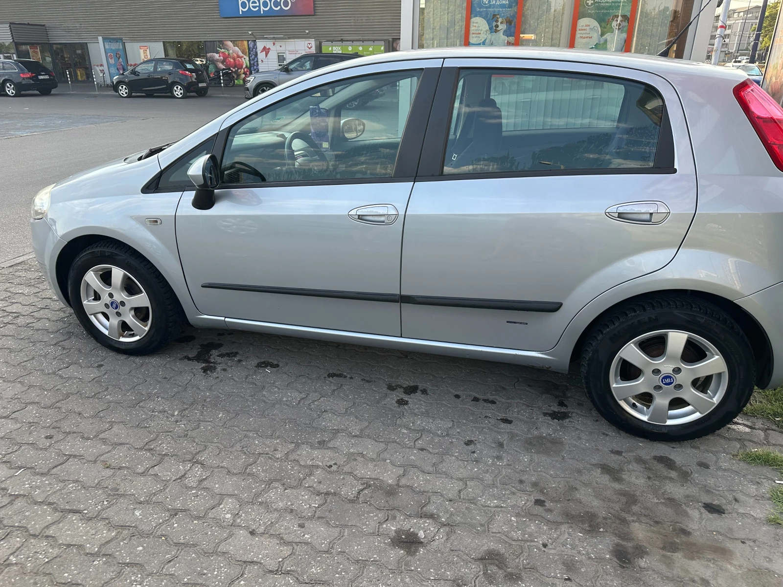 Fiat Punto 1.4  - изображение 5