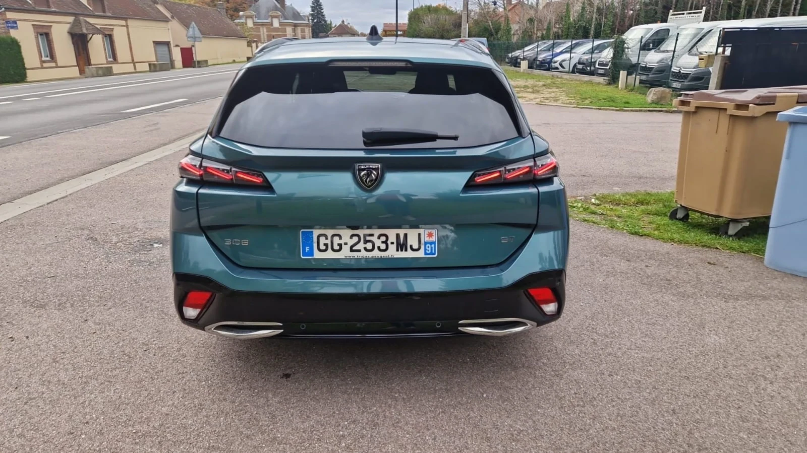 Peugeot 308 1. 5GT BlueHDi 131 S&S EAT8 - изображение 5
