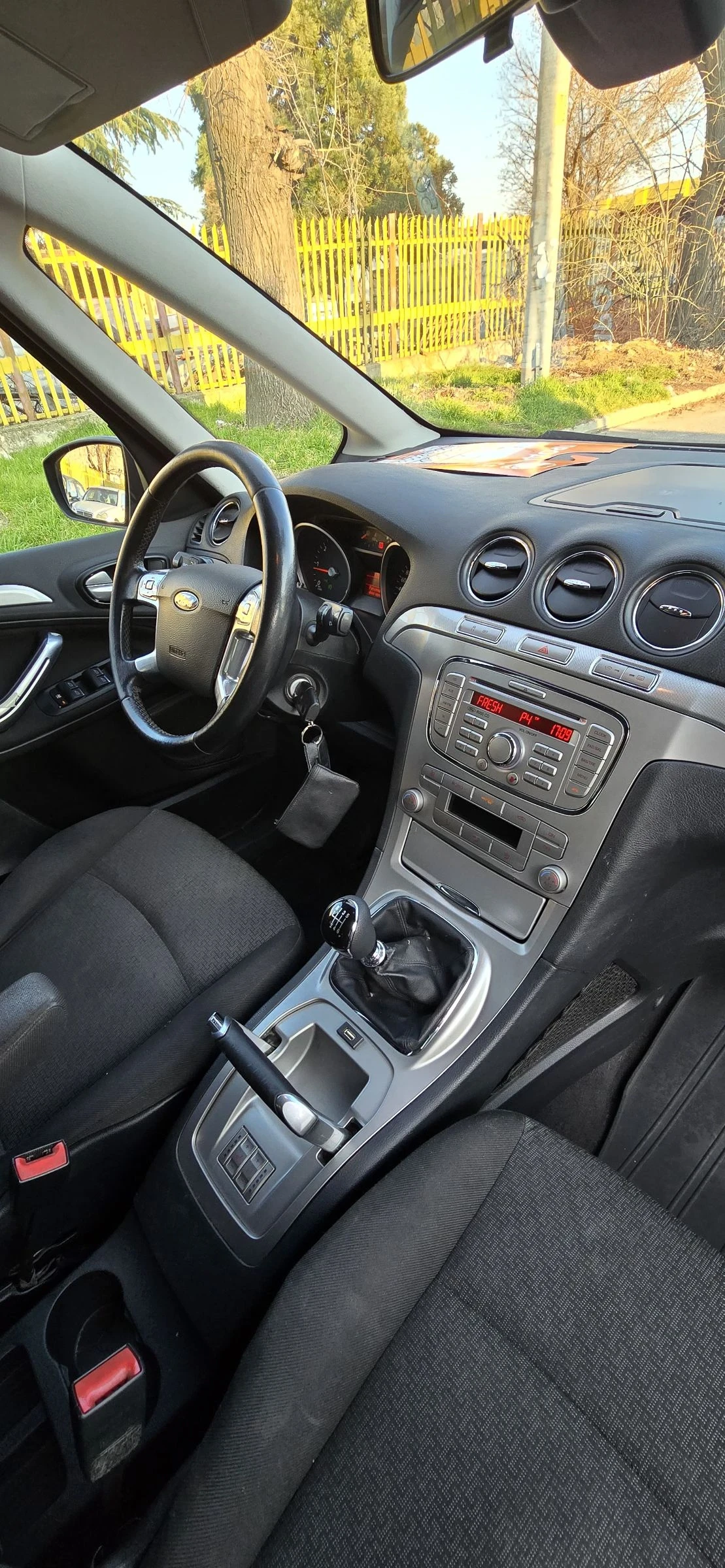 Ford Galaxy 2.0TDCI , снимка 9 - Автомобили и джипове - 53747947