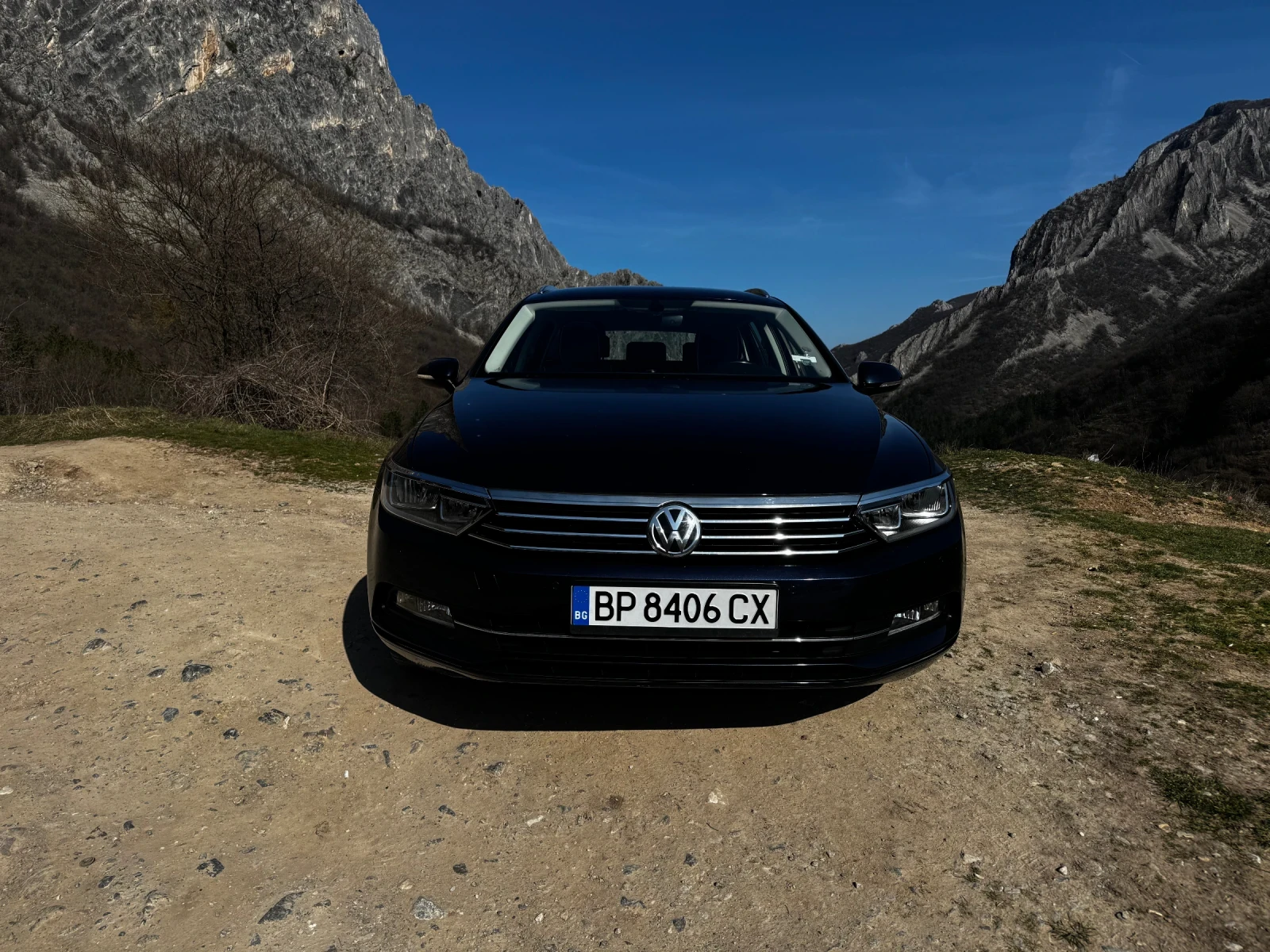 VW Passat В 8 comfort Line variant, снимка 3 - Автомобили и джипове - 54214675